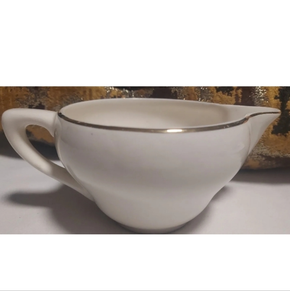 Vintage Bakerite Creamer Warranted 22k GOLD - Picture 4 of 11